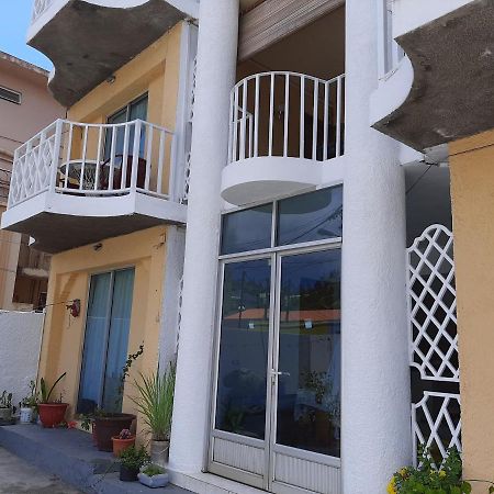 Obelix Apartment Гранд Байе Екстериор снимка